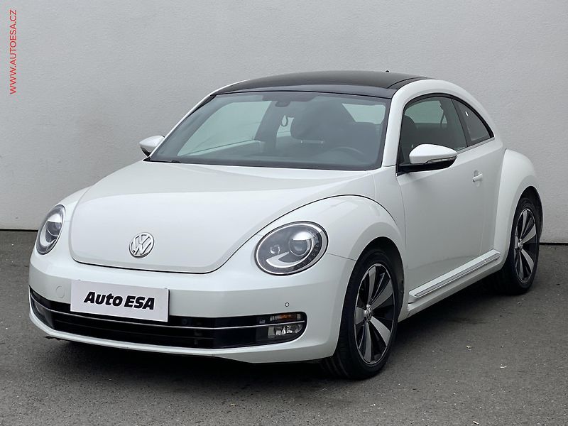 Volkswagen Beetle (2013) 1.4 TSi, Design, bixen, panor - fotka 3 z 18