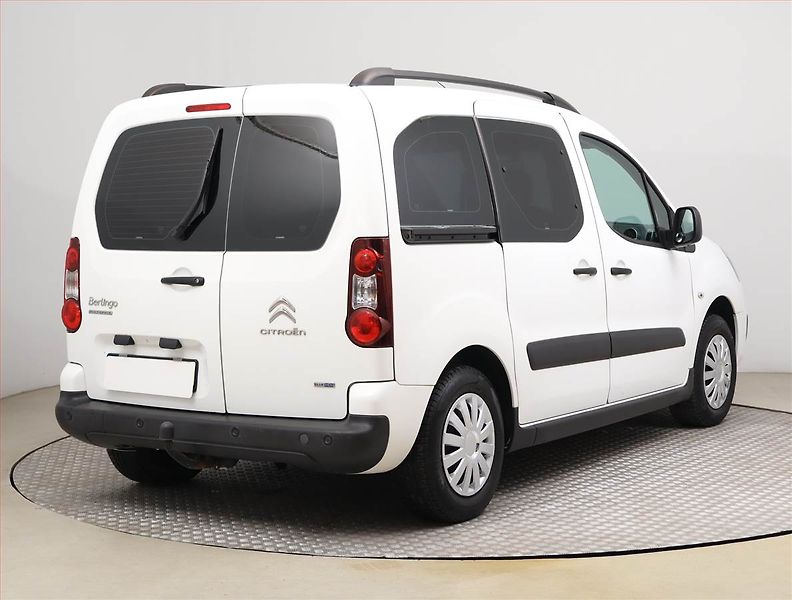 Citroën Berlingo (2016) XTR 1.6 BlueHDi, 5Míst, ČR - fotka 5 z 15