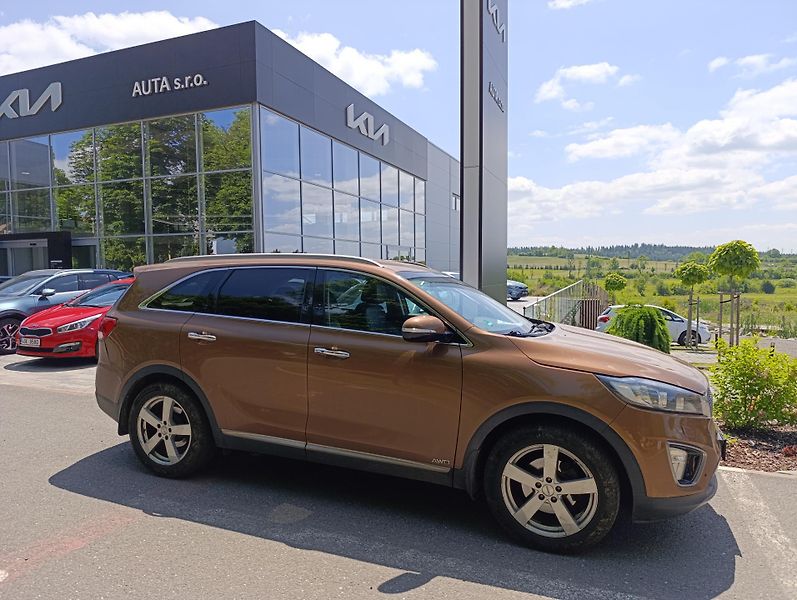 Kia Sorento 2.2 CRDi Premium - fotka 4 z 13