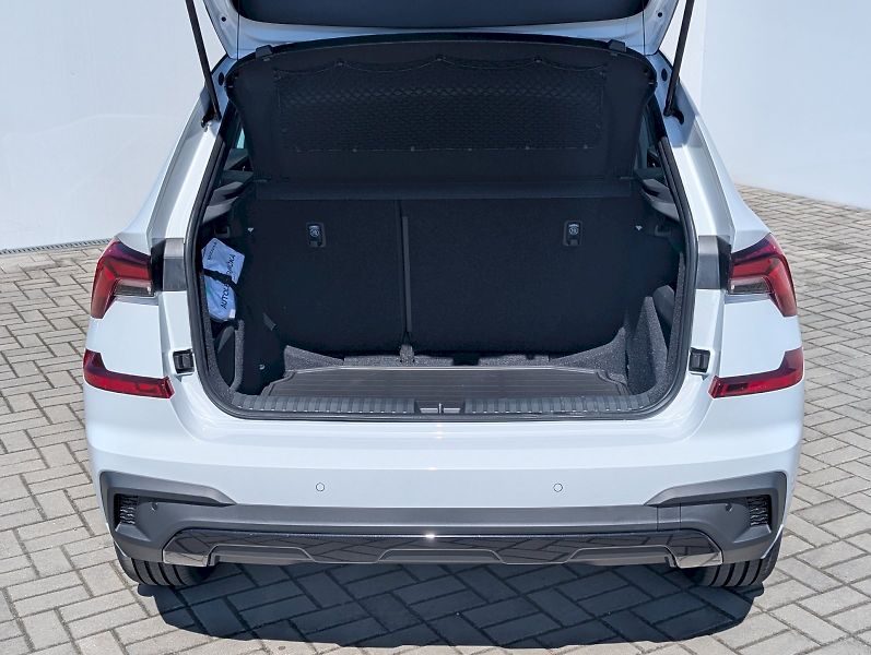 Škoda Kamiq (2026) 1,0 TSI / 85 kW DSG Monte Carl - fotka 11 z 30