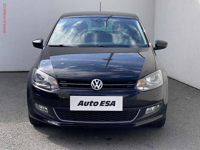 Volkswagen Polo (2012) 1.2, Match - fotka 2 z 16