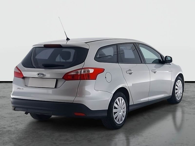 Ford Focus (2012) 1.6 TDCi, Serv.kniha, nová STK - fotka 5 z 17