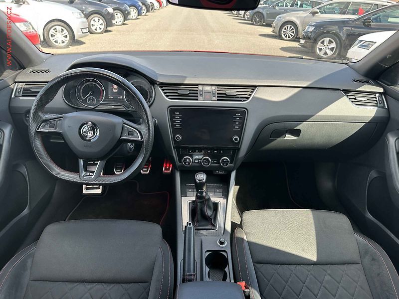 Škoda Octavia (2017) 2.0 TSI, ČR, RS, LED - fotka 8 z 17
