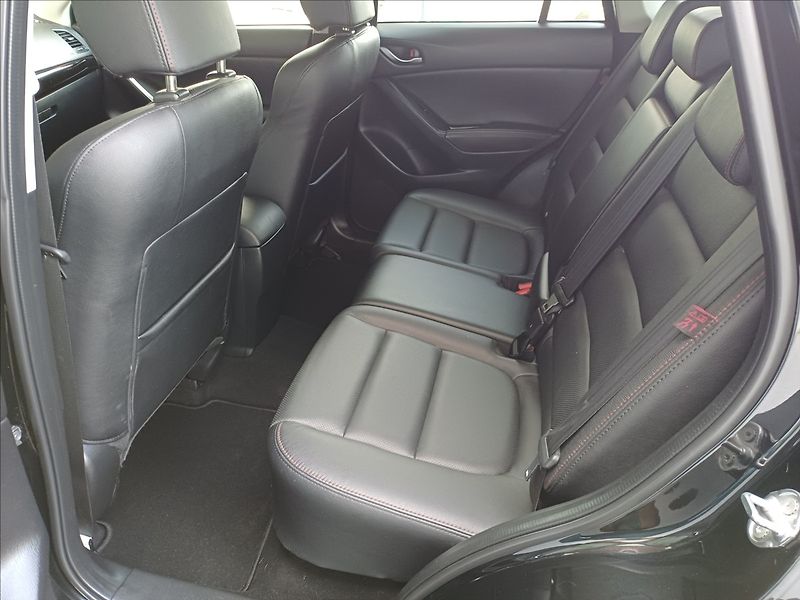 Mazda CX-5 2,2 AWD,129kW,AT,plná výbava,2 - fotka 22 z 33