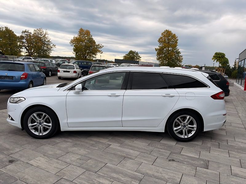 Ford Mondeo (2018) Titanium 2.0TDCi 132kW Automat - fotka 8 z 33