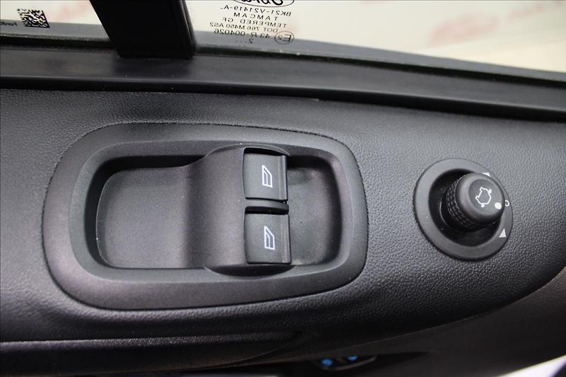 Ford Transit Custom 2,0 EcoBlue Trend L2, DPH 9M - fotka 16 z 29