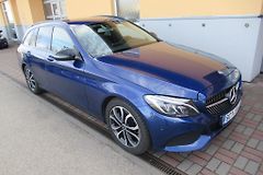 Mercedes-Benz Třídy C 220 CDi AUTOMAT TAŽNÉ  - fotografie inzerátu