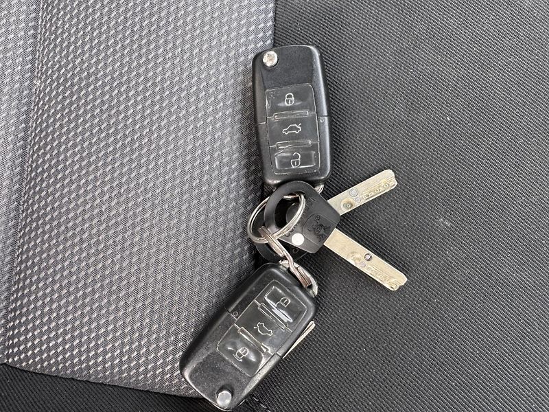 Škoda Octavia II 1.9 TDi,2.Majitel, kombi,ČR - fotka 18 z 20