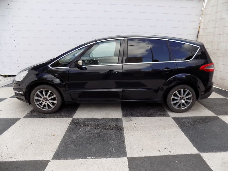 Ford S-MAX (2010) 2.0i/ČR/Klimatizace/LED/ - fotka 2 z 35