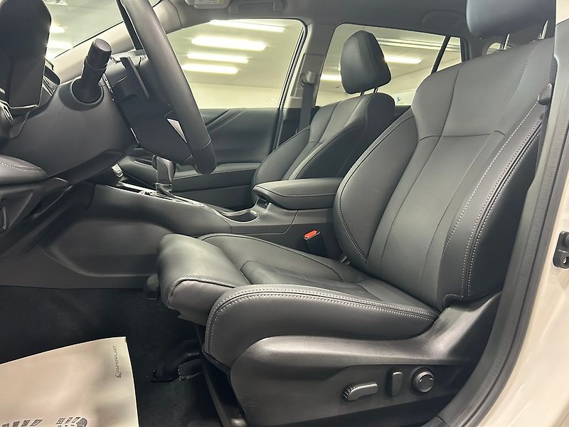 Subaru Outback (2025) 2.5 TOURING 2025 skladem | Zár - fotka 17 z 59