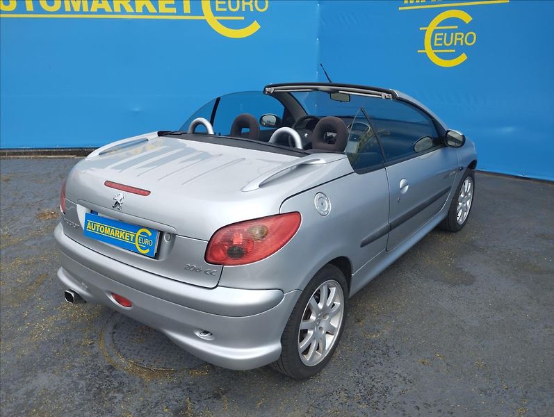Peugeot 206 1,6 i 80KW QUIKSIKVER - fotka 7 z 26
