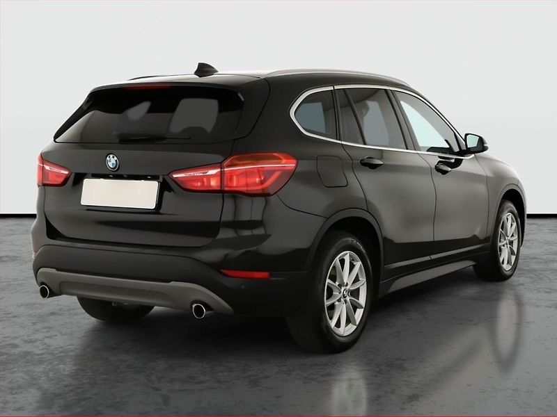 BMW X1 (2018) xDrive18d, 4X4, Automat - fotka 5 z 16