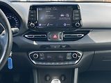Hyundai i30 1,5 T-GDI Combi Smart - náhled 11