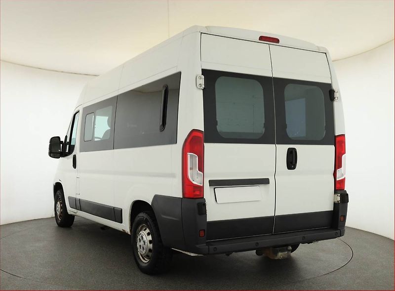 Citroën Jumper (2016) 2.0 BlueHDi, Bus, 9Míst, ČR - fotka 4 z 15