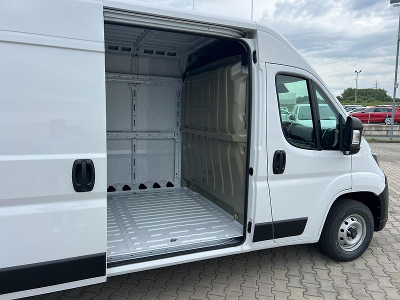 Peugeot Boxer (2026) Furgon 3500 L3H2 BlueHDi 180k - fotka 10 z 15