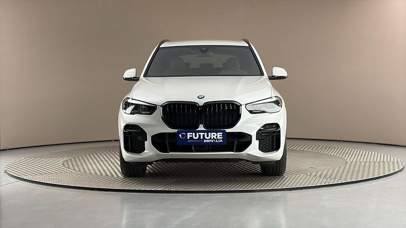 BMW X5 30d AUT xDrive M-paket - fotka 3 z 29