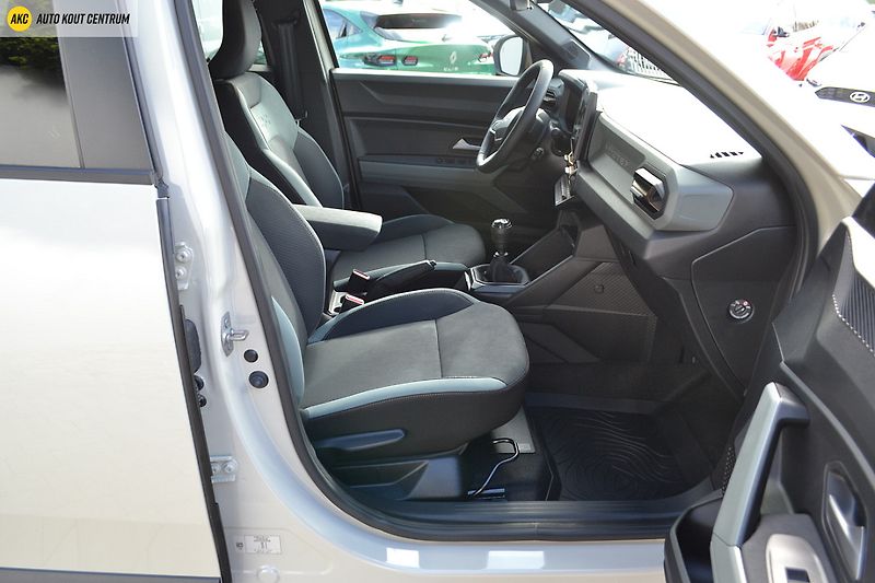Dacia Duster EXTREME TCE 130 4x4 - fotka 12 z 58