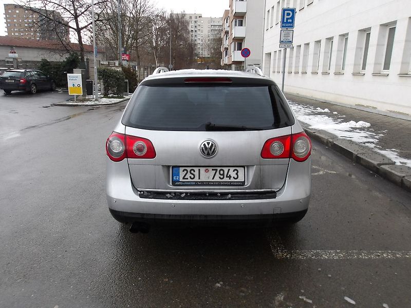Volkswagen Passat 2,0TDi 125kW Na OPRAVU !!! - fotka 10 z 29