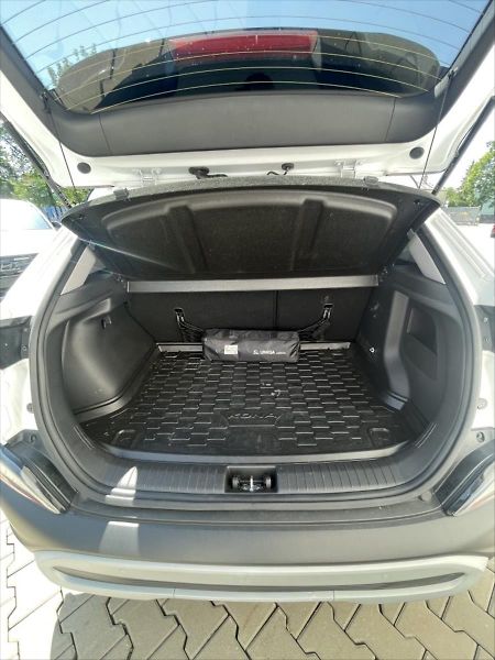 Hyundai Kona 1,0 T-GDI SMART, tažné zař. - fotka 8 z 24