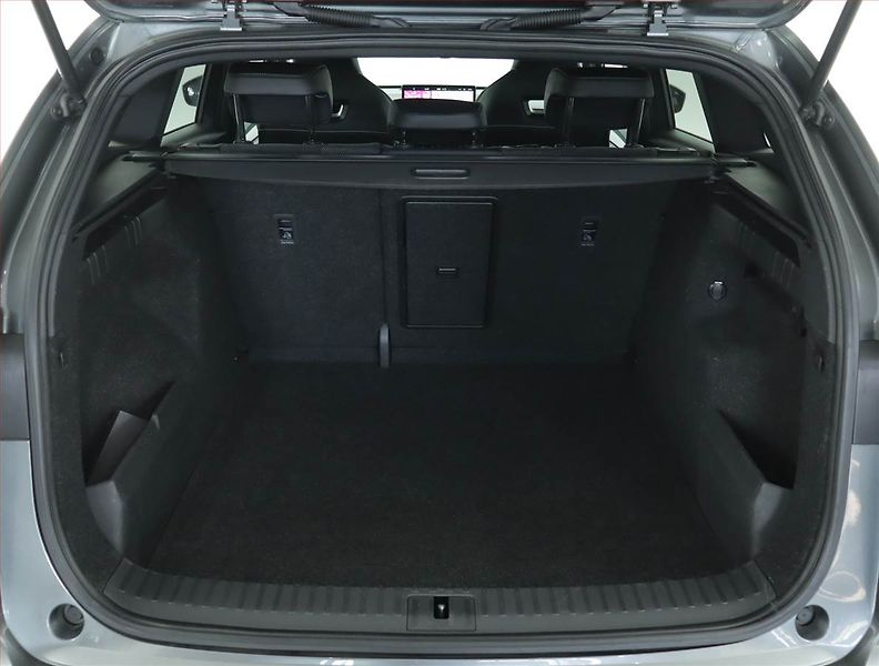 Škoda Enyaq (2022) Sportline iV 60 (62 kWh) - fotka 14 z 18