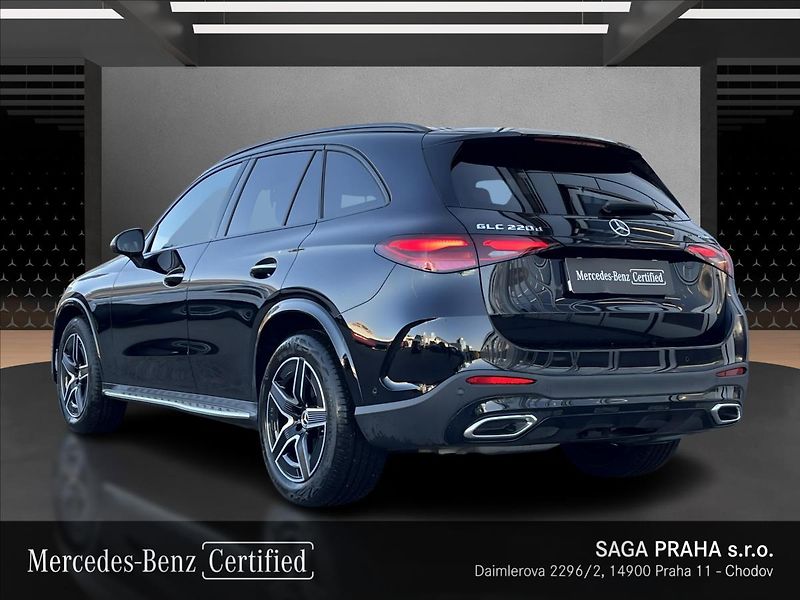 Mercedes-Benz GLC 220d 4MATIC AMG Line Night - fotka 3 z 22