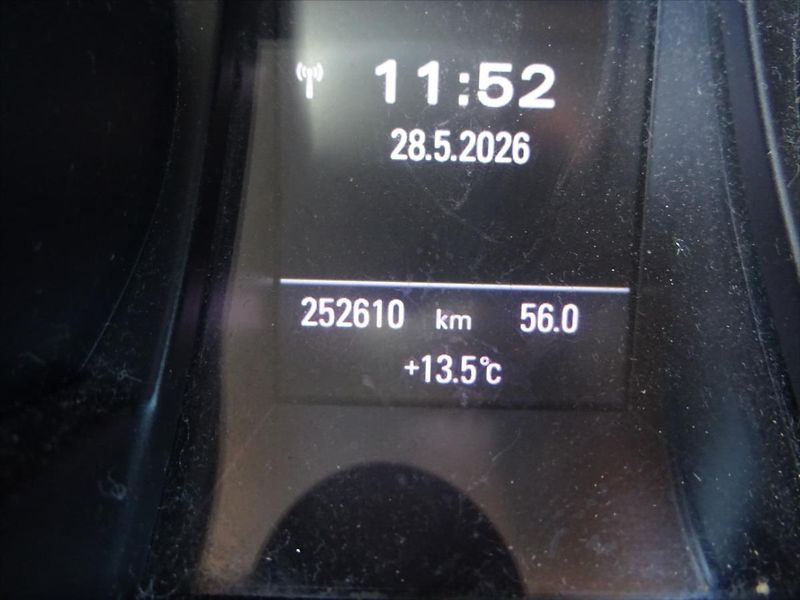 Audi A5 2,0 155 kW TFSi  S- Line - fotka 20 z 29