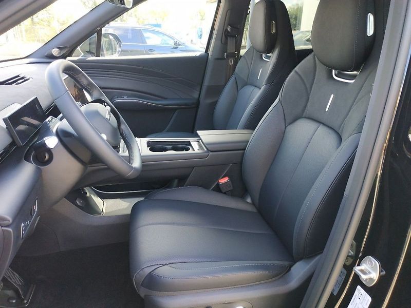 Omoda 7 1.6 T Premium, AT, SKLADEM - fotka 11 z 33