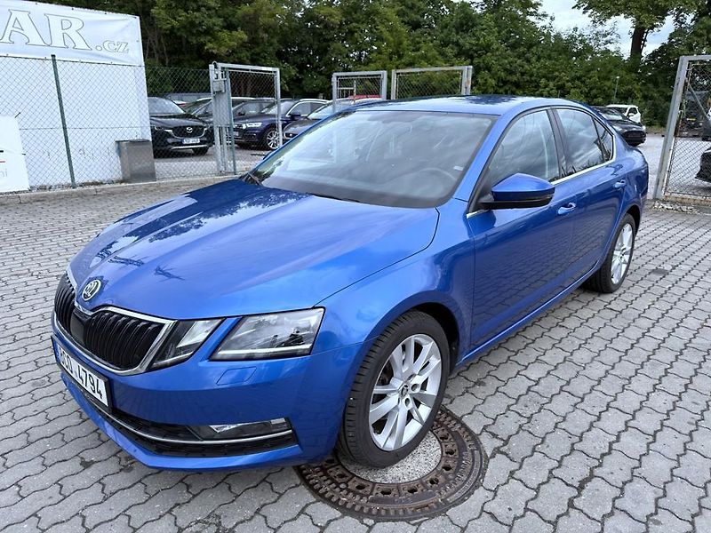Škoda Octavia 1.4 TSI 110 kW ČR, serviska - fotka 1 z 17