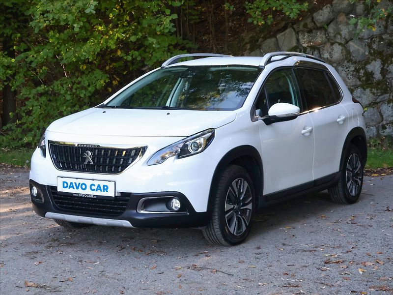 Peugeot 2008 1,2 PT 110k Automat CZ Tažné - fotka 3 z 26