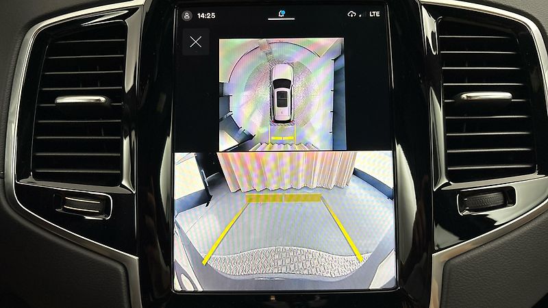 Volvo XC90 2.0 B5 AUT AWD Plus Bright - fotka 12 z 34