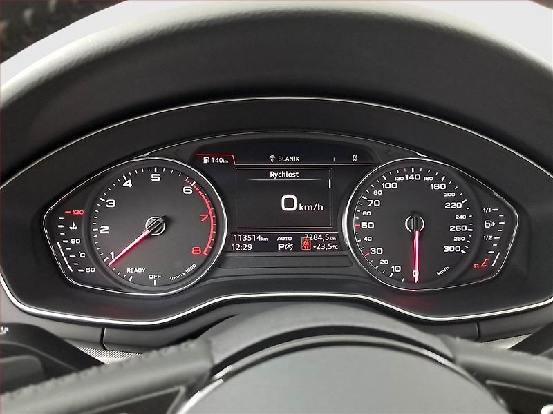 Audi A5 (2017) 2.0 TFSI - fotka 11 z 23
