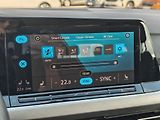 Volkswagen Golf Life 6G 1,5TSi - náhled 17