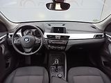 BMW X1 sDRIVE 20i 141kW ČR  - náhled 16