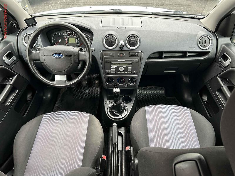 Ford Fusion (2010) 1.4 TDCi, ČR, STK7/28 - fotka 8 z 15
