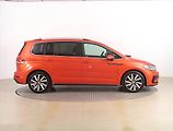 Volkswagen Touran (2017) R-Line 2.0 TDI, Automat - náhled 6