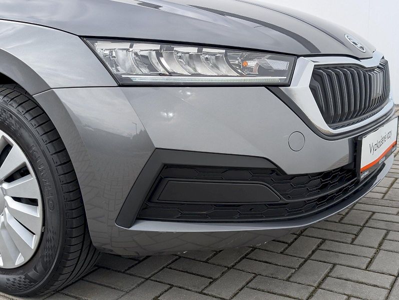 Škoda Octavia (2024) Combi 1.5 TSI / 110 kW Active - fotka 15 z 30