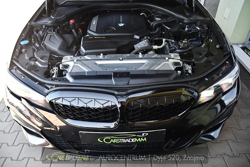 BMW Řada 3 320d xDrive M-SPORT  - fotka 53 z 56