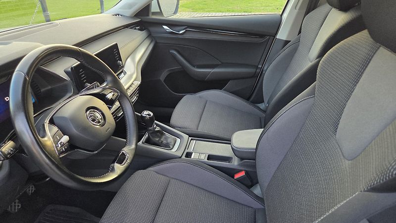 Škoda Octavia  1.0 TSI 81 kW, CZ, DPH, LED - fotka 10 z 30
