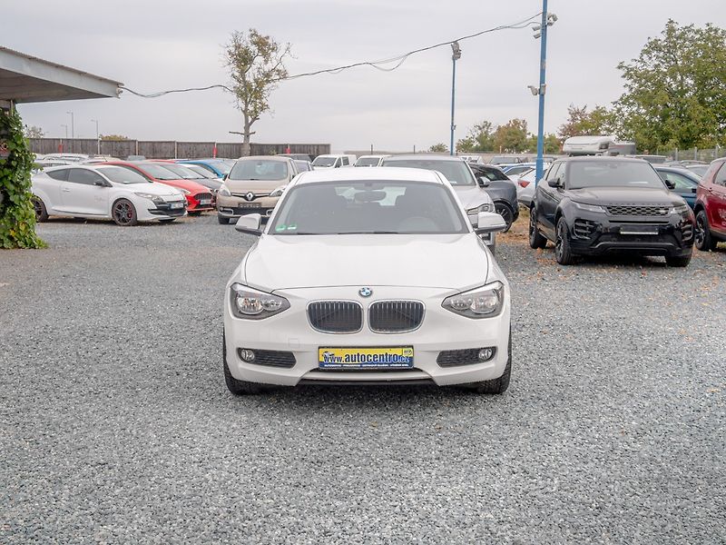 BMW Řada 1 (2013) 114i 75KW manuál - fotka 2 z 39