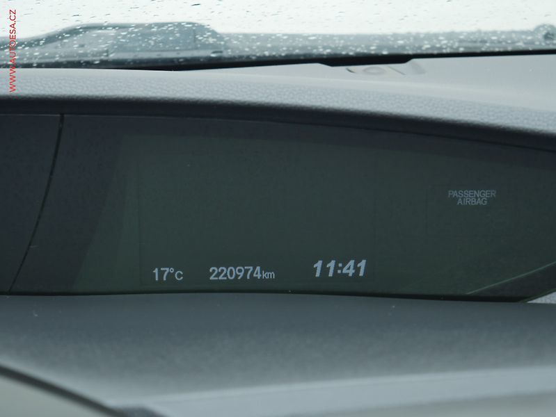 Honda Civic (2012) 2.2i-DTEC, ČR, Executive - fotka 19 z 24