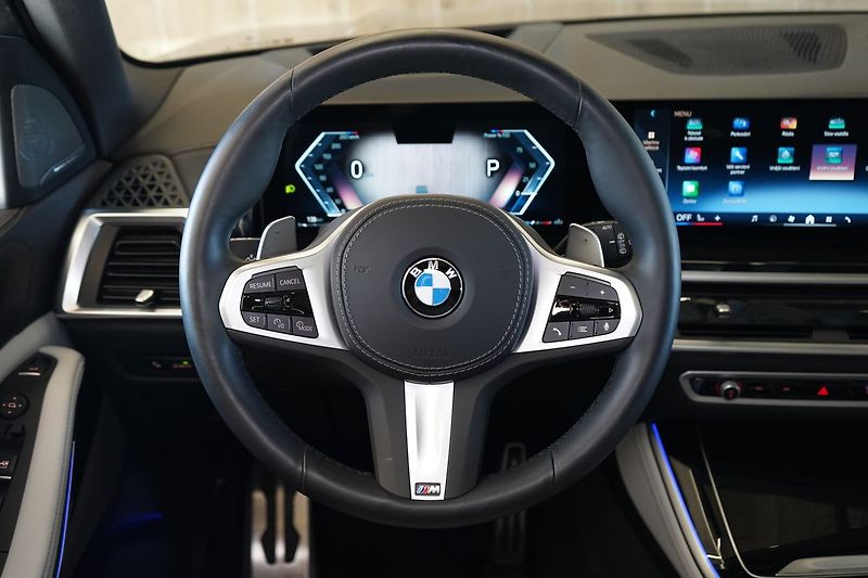BMW X5 40d xDrive, Harman/Kardon, HUD - fotka 26 z 50