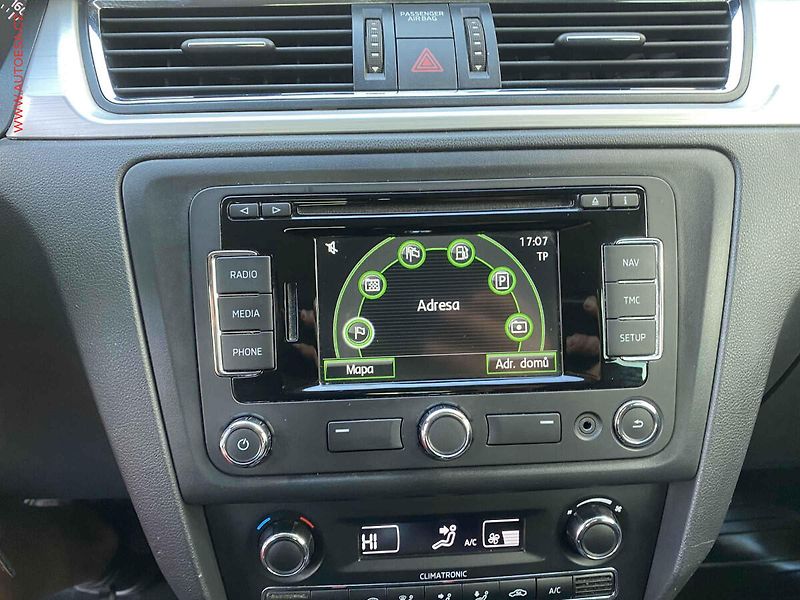 Škoda Rapid (2013) 1.6 TDI, ČR, Elegance - fotka 16 z 17