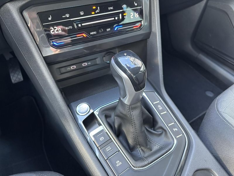 Volkswagen Tiguan (2024)  Life 2.0 TDI (110 kW) TZ AUT - fotka 16 z 22