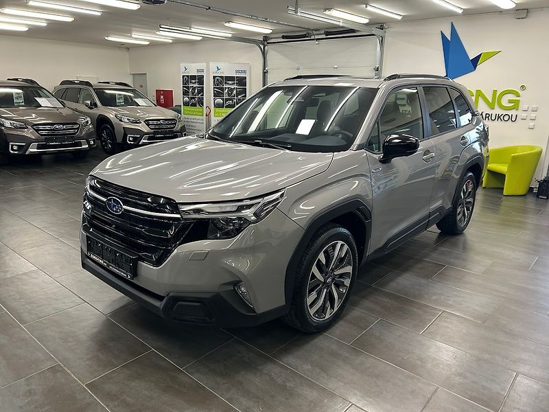 Subaru Forester (2025) 2.0 Touring 2025 4x4 nové | Zá - fotka 4 z 68