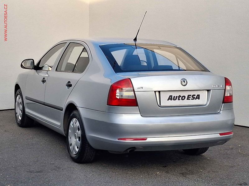 Škoda Octavia (2009) 1.6MPi, 2.maj,ČR, El.výbava - fotka 6 z 14