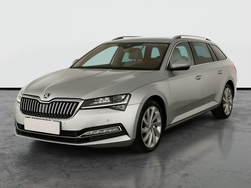 Škoda Superb (2022) Style 2.0 TSI - fotka 2 z 19