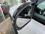 Mercedes-Benz GLB 200d 4MATIC AMG paket - náhled 30