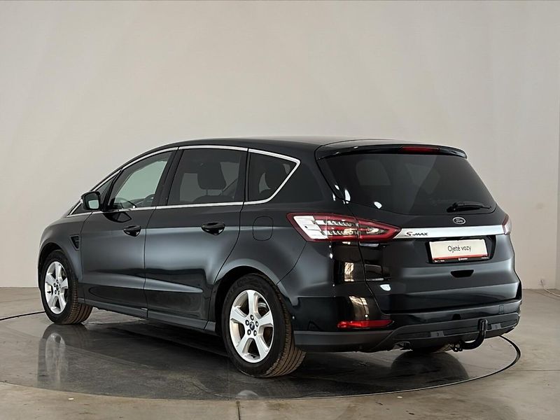 Ford S-MAX Titanium AT - fotka 15 z 28