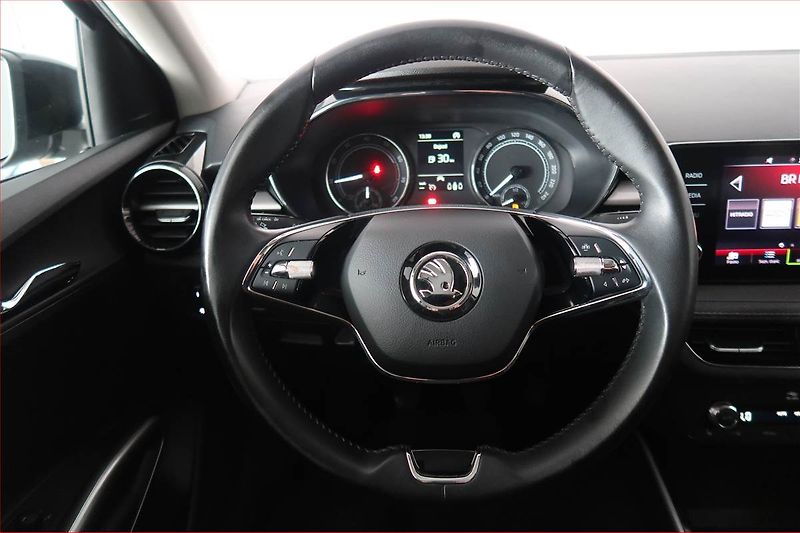 Škoda Fabia (2023) 1.0 TSI, ČR,1.maj, Serv.kniha - fotka 15 z 18