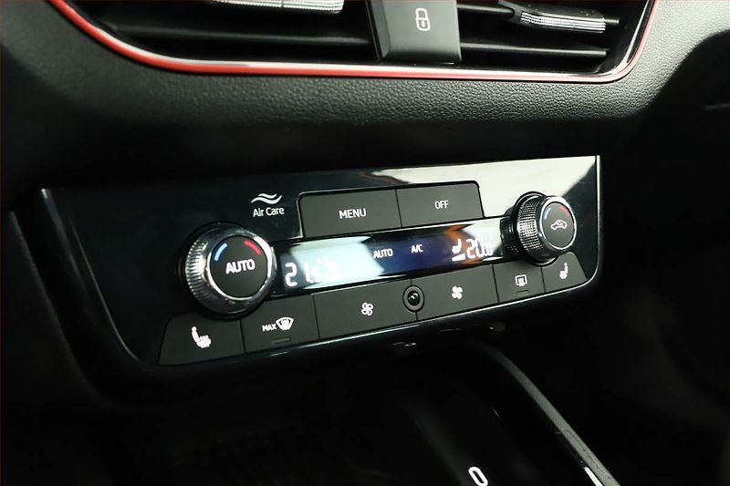 Škoda Kamiq (2024) 1.0 TSI, Drive - fotka 13 z 14
